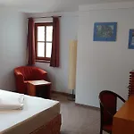 Geiger Szálloda 4*